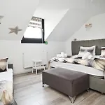 Ferienwohnung&aparts By Kispet Group In מלון דירות