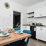 Ferienwohnung&aparts By Kispet Group In 3* Oberhausen (North Rhine-Westphalia)