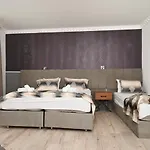 Ferienwohnung&aparts By Kispet Group In Aparthotel Oberhausen (North Rhine-Westphalia)