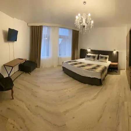 Apart-hotel Ferienwohnung&aparts By Kispet Group In Oberhausen (North Rhine-Westphalia)
