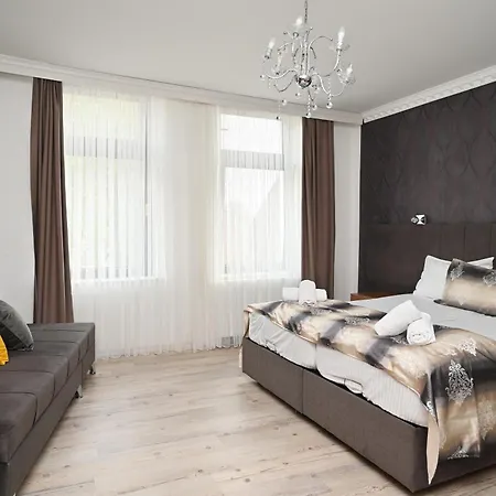アパートホテル Ferienwohnung&aparts By Kispet Group In 3*