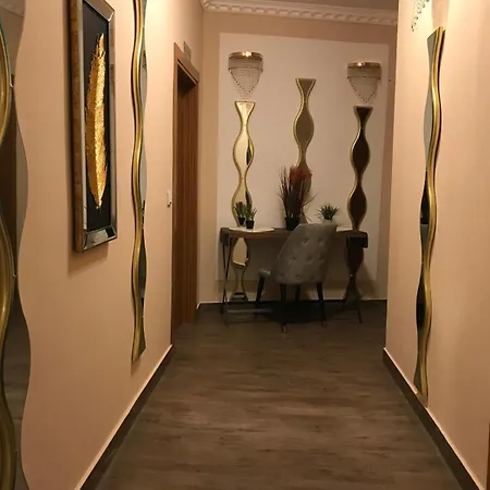 アパートホテル Ferienwohnung&aparts By Kispet Group In オーバーハウゼン