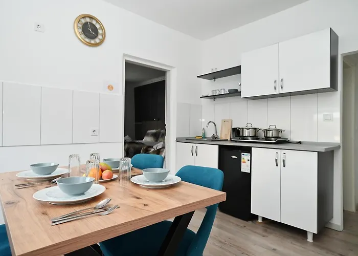 Ferienwohnung&aparts By Kispet Group In 3* Oberhausen (North Rhine-Westphalia)