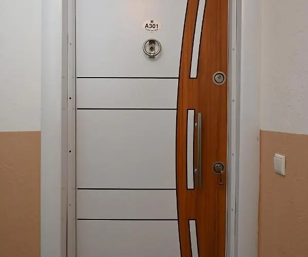 Apartahotel Ferienwohnung&aparts By Kispet Group In 3*