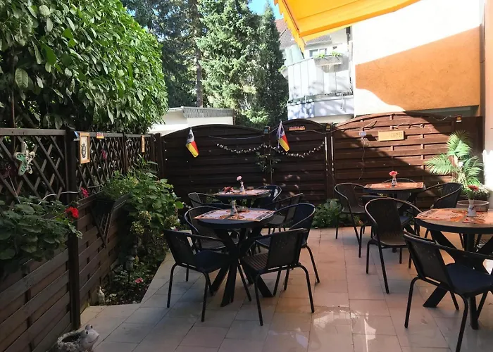 Ferienwohnung&aparts By Kispet Group In 3* Oberhausen (North Rhine-Westphalia)